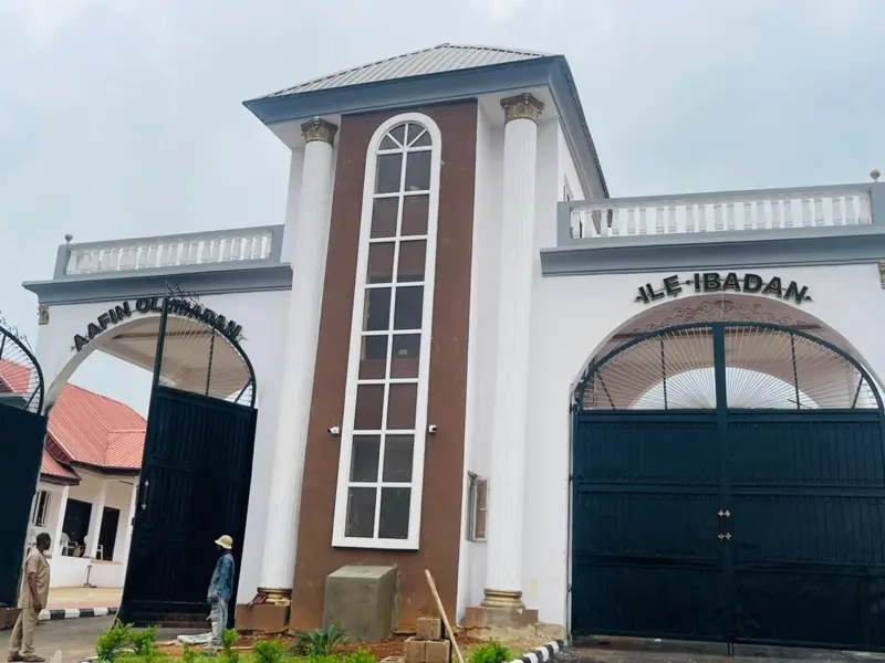 Entrance to New Olubadan Palace
