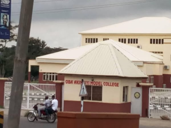 TESCOM Zonal Office, Zone 2
Oba Akinbiyi Model College, Mokola.